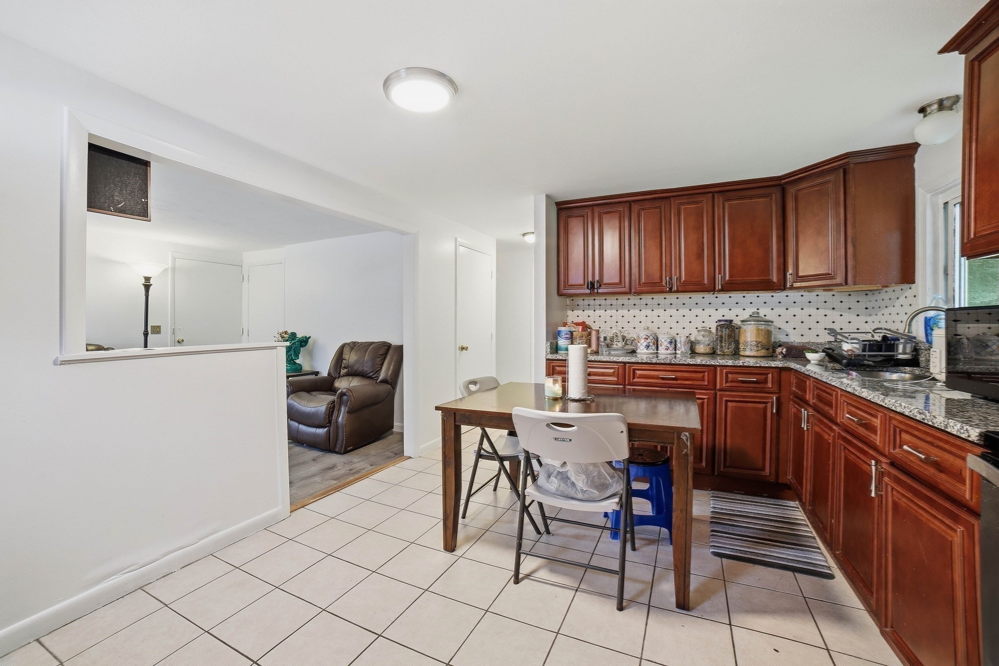 48 Sorrento St Property Photo 11
