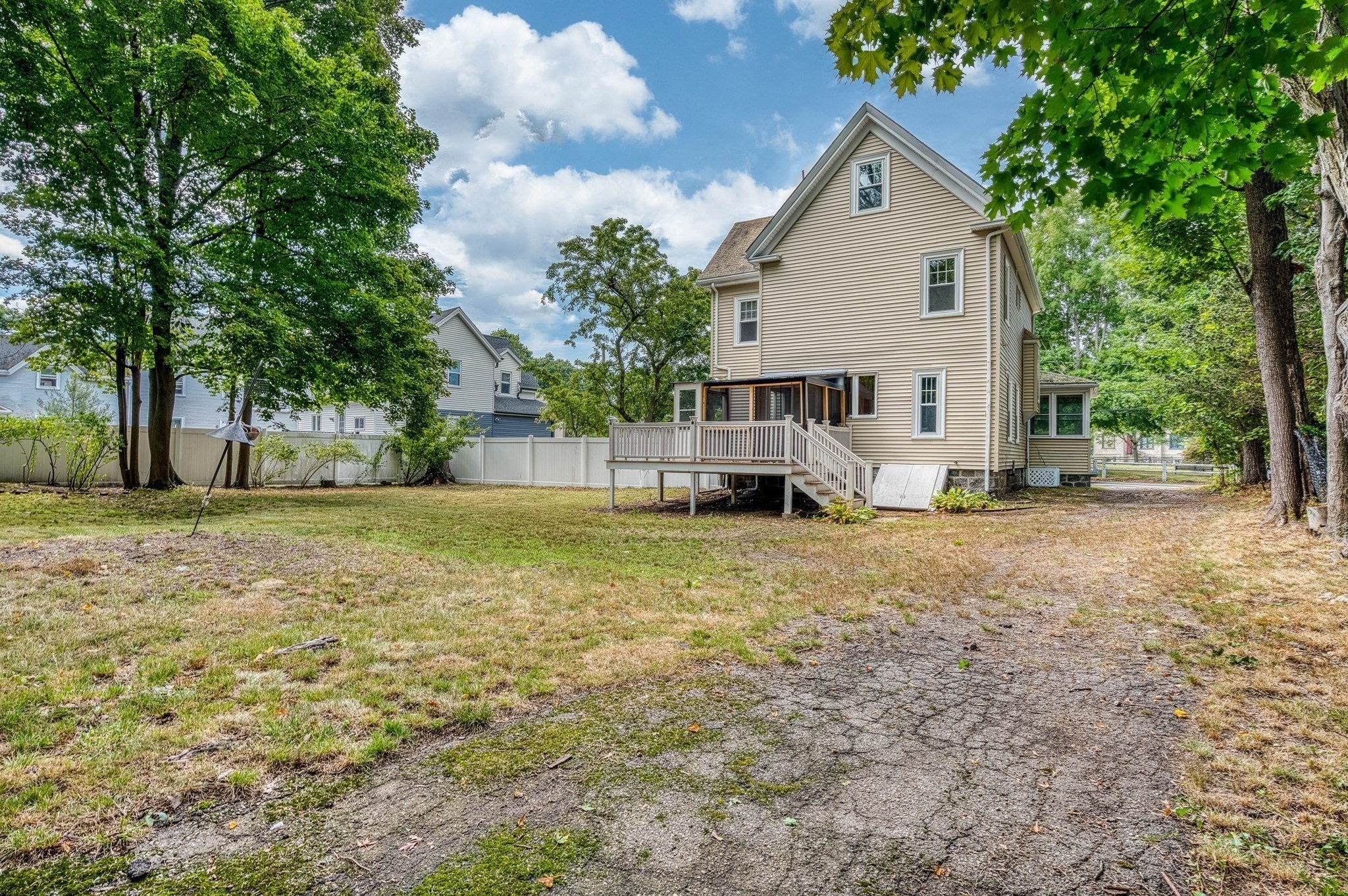 80 Oakdale Avenue Property Photo 36