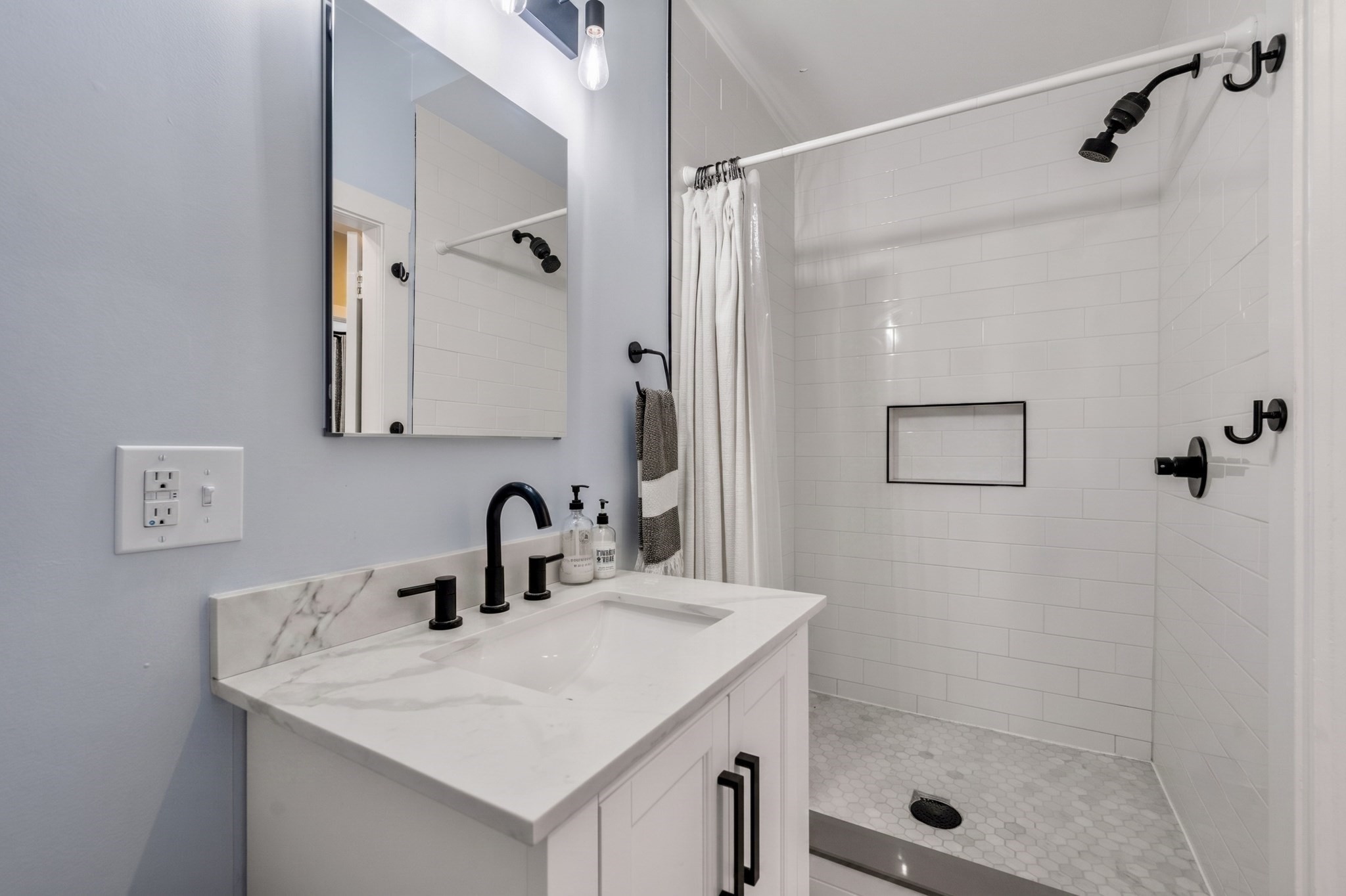 21 Lamson St # 2 Property Photo 9
