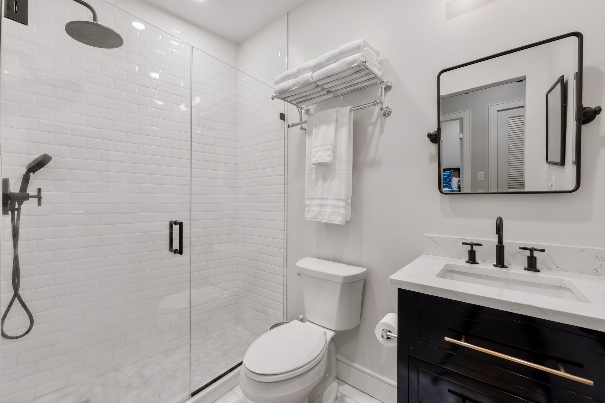 471 Hanover St # 2 Property Photo 7