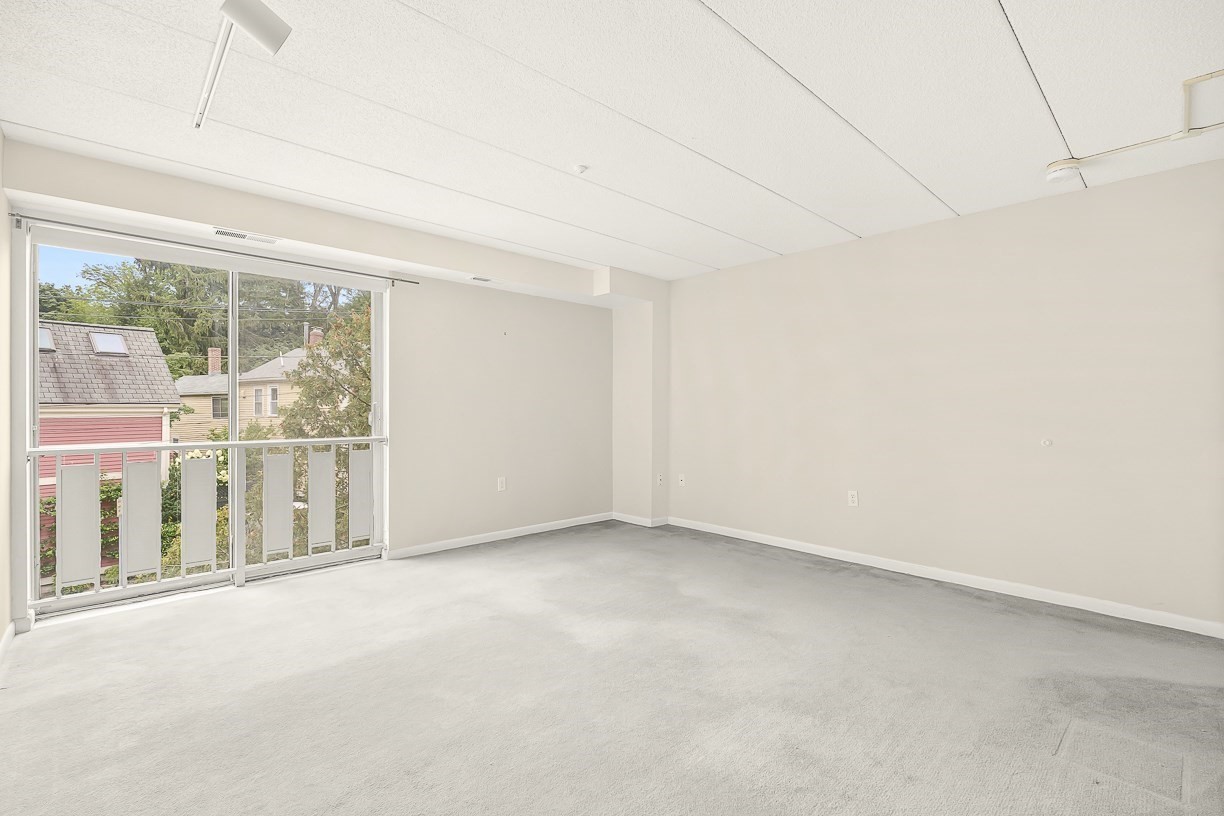17 Healey St # 201 Property Photo 12