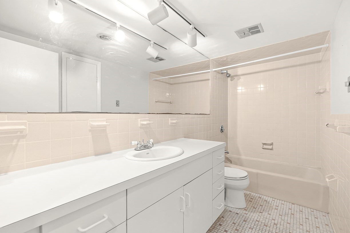 17 Healey St # 201 Property Photo 18