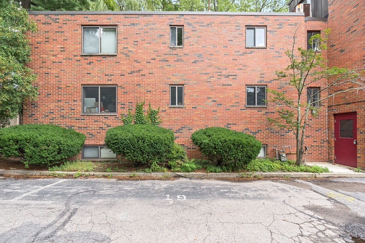17 Healey St # 201 Property Photo 22