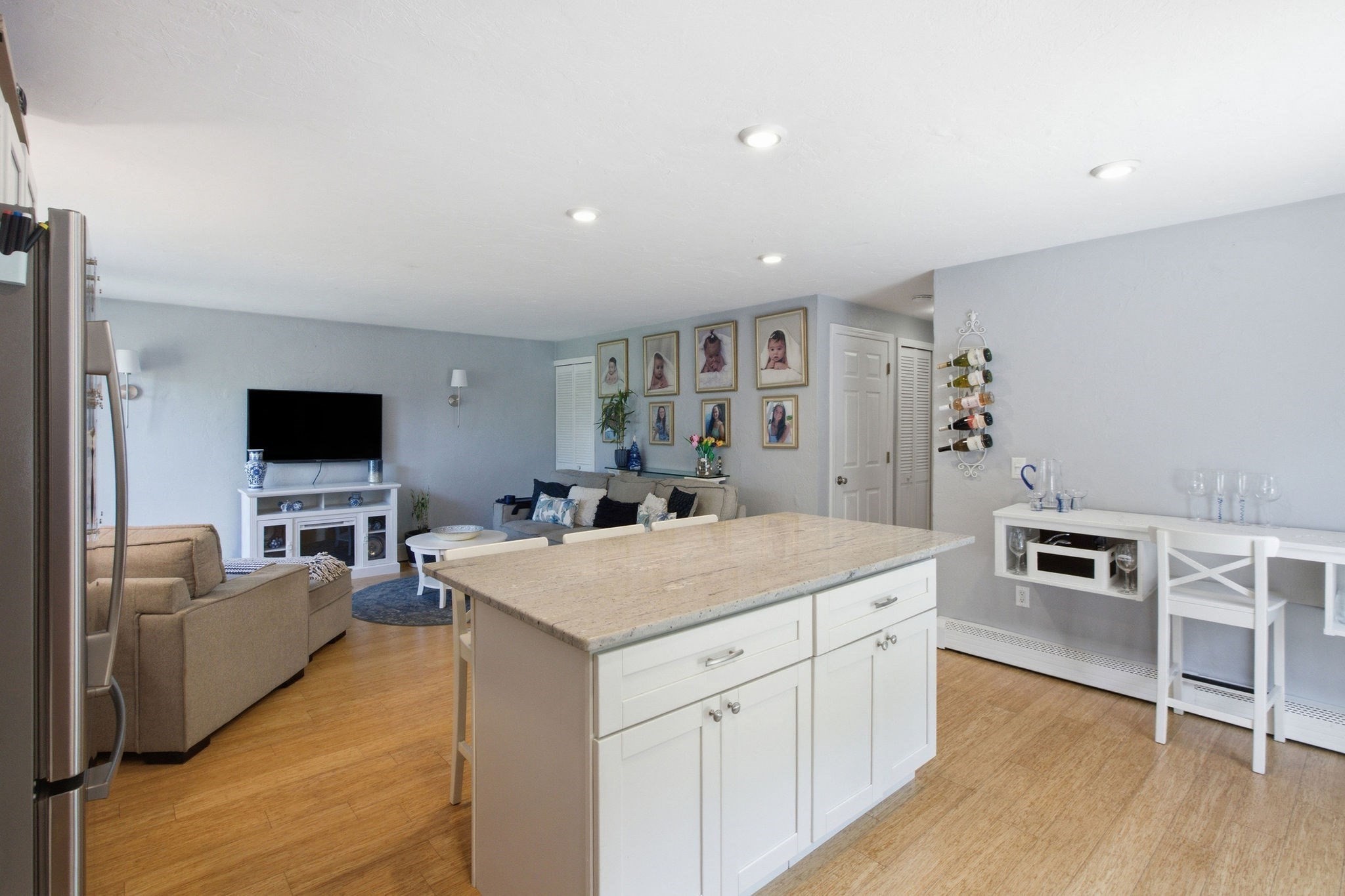 15 Commercial Street Property Photo 11