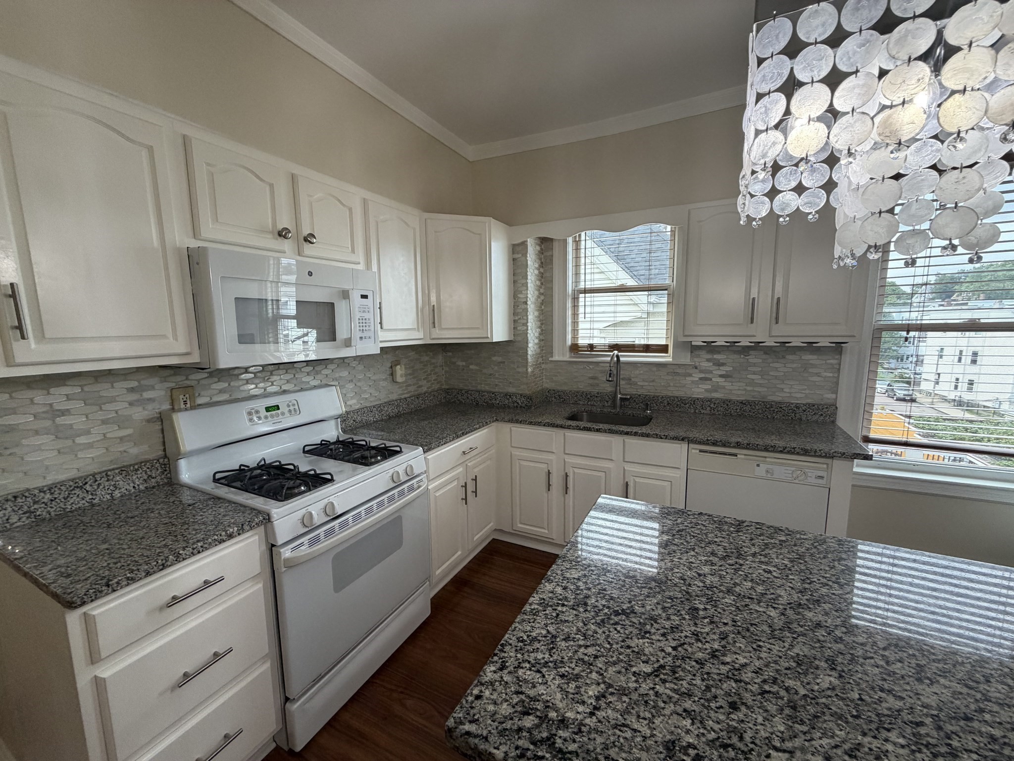 50 Richfield St # 2 Property Photo 3