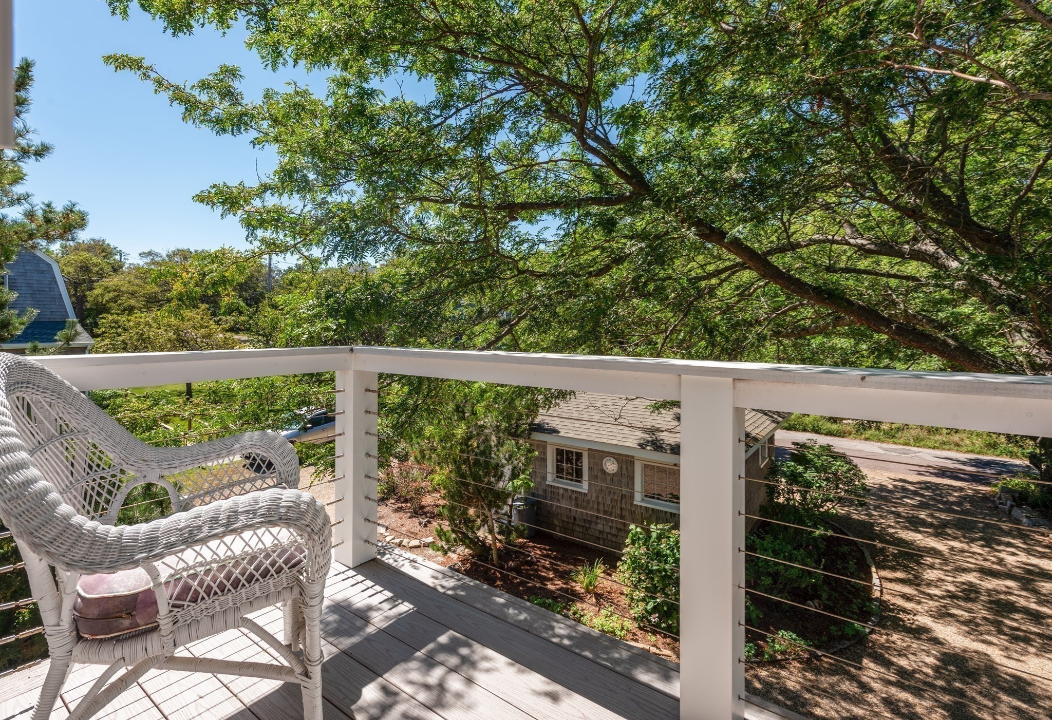 5 Point De Chene Avenue Property Photo 22