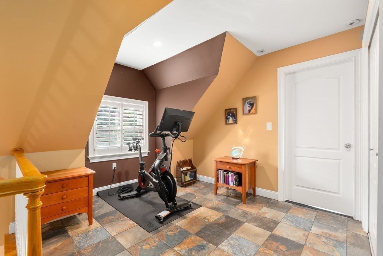 51 Sewall Ave # 2 Property Photo 18
