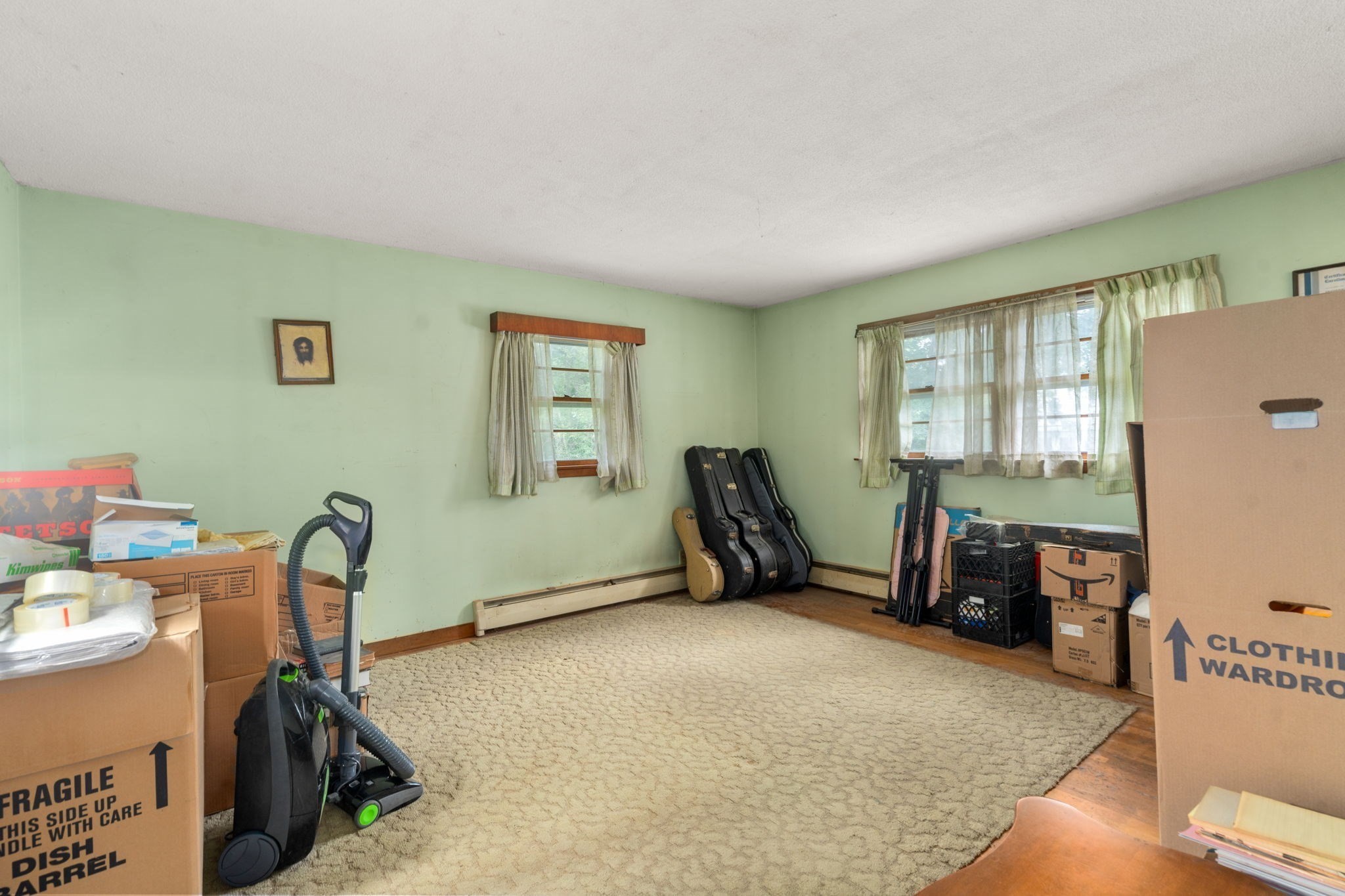 10 Everett St Property Photo 12