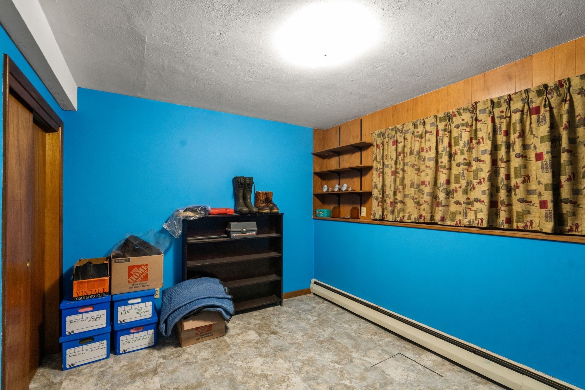 10 Everett St Property Photo 17