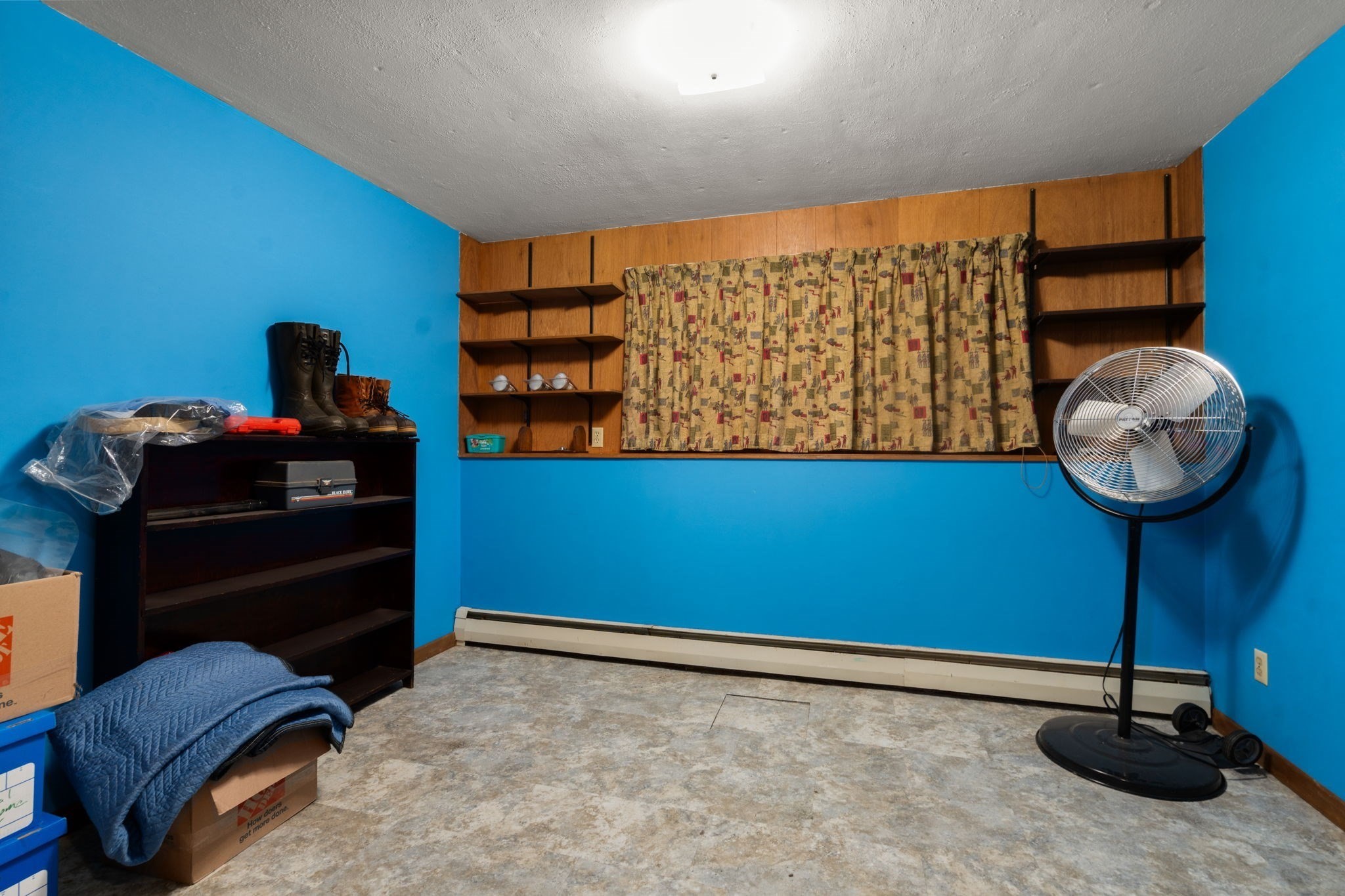 10 Everett St Property Photo 18