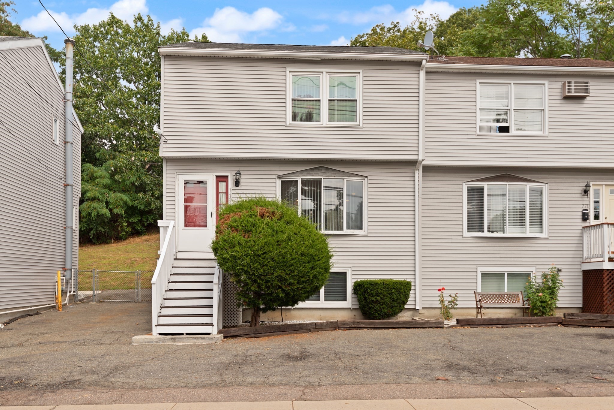 773 Boston St # 773 Property Photo 1