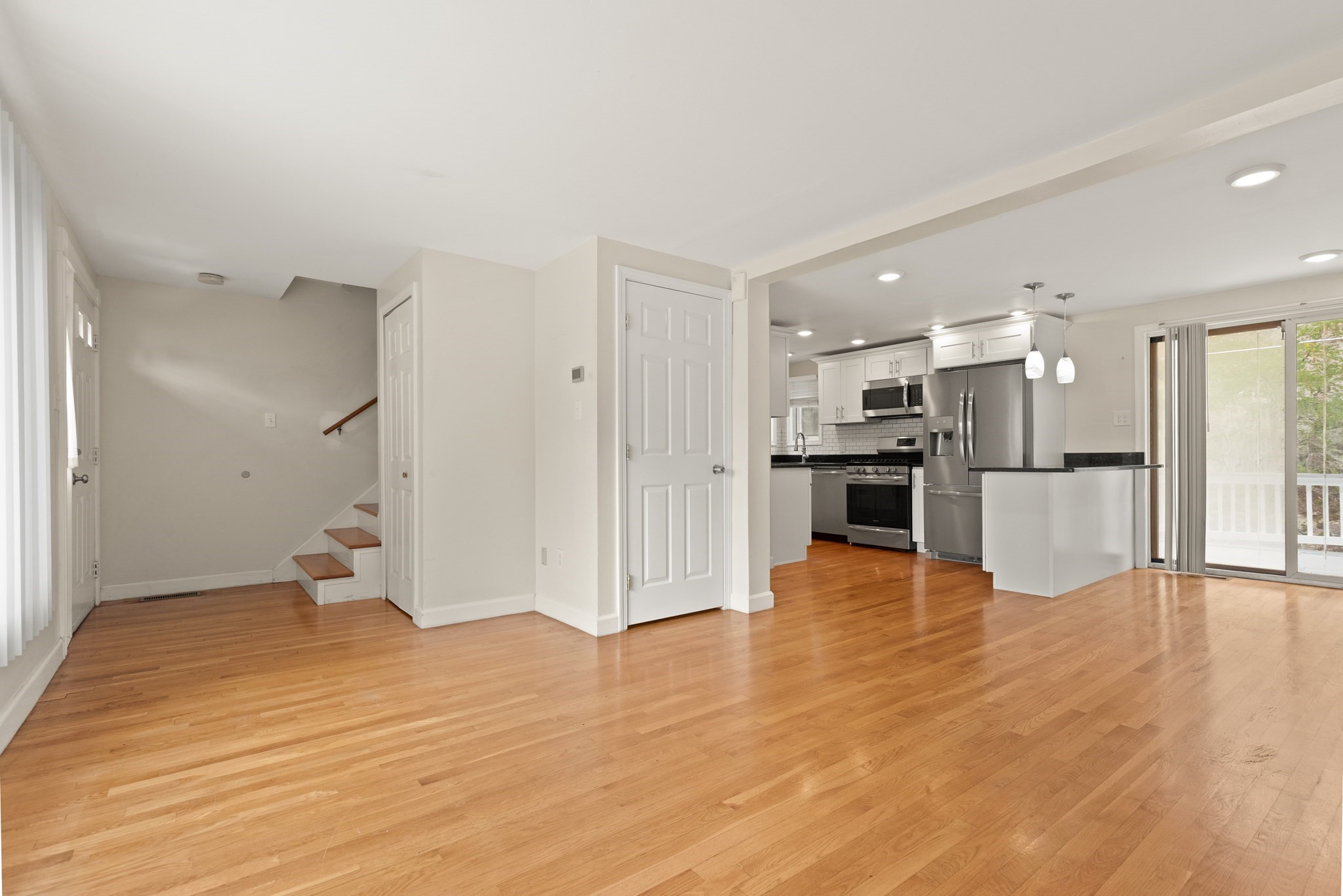 773 Boston St # 773 Property Photo 6
