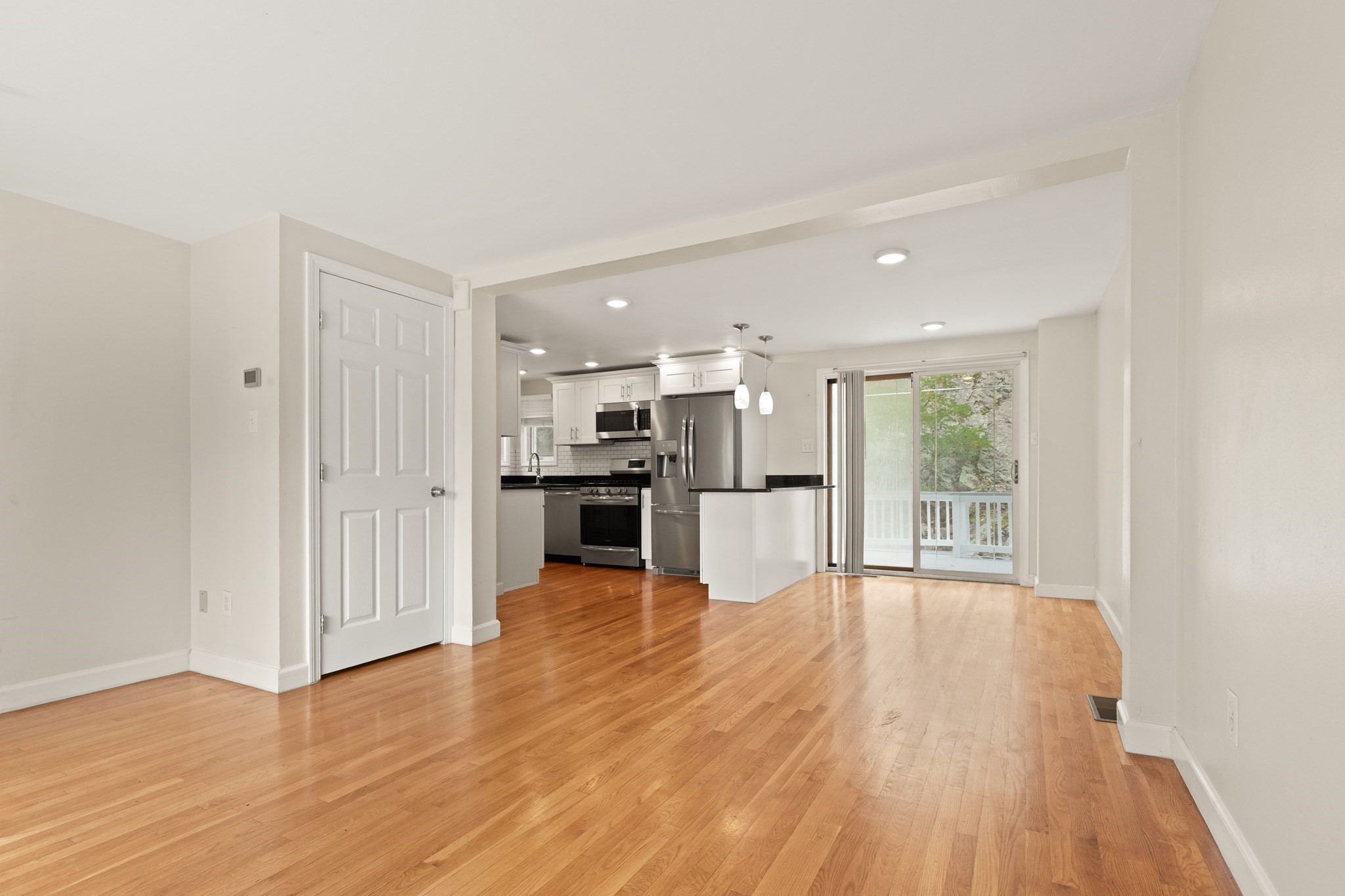 773 Boston St # 773 Property Photo 7