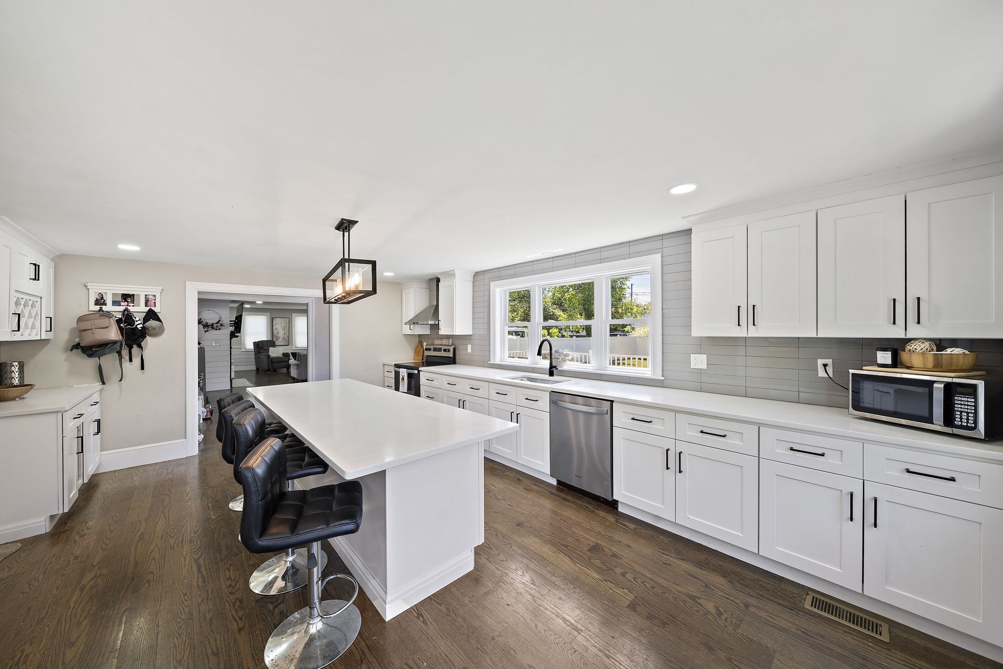 139 Washington Street Property Photo 3
