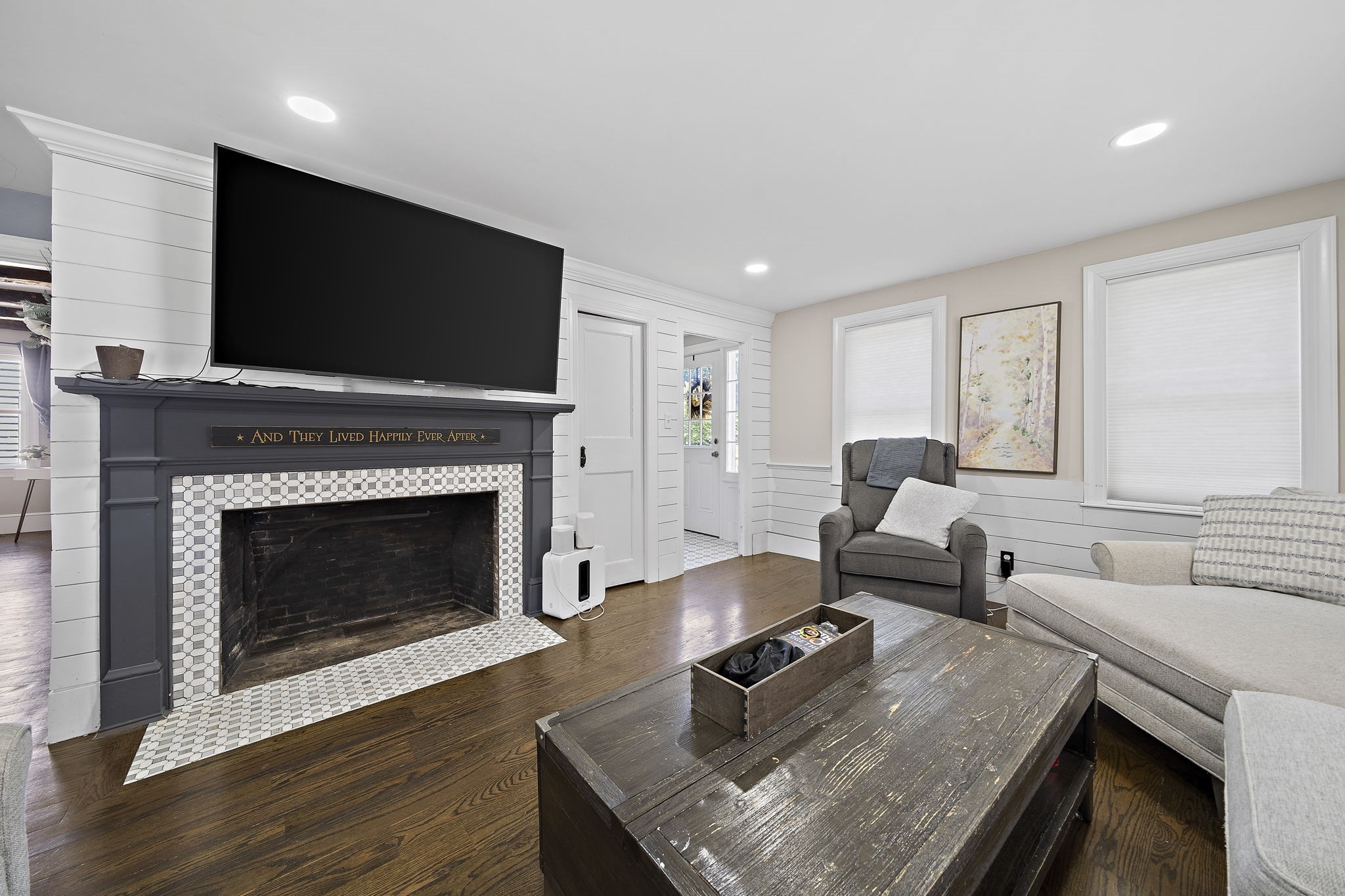 139 Washington Street Property Photo 8