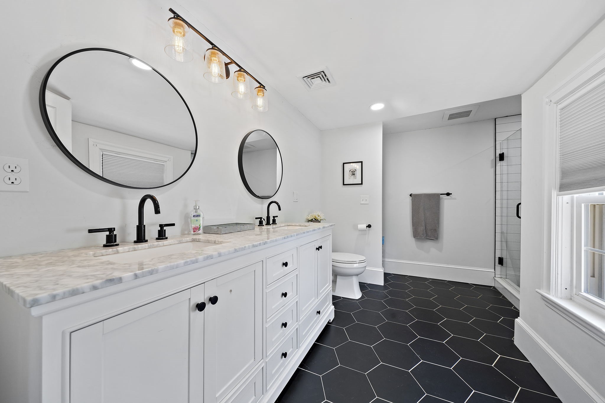 139 Washington Street Property Photo 19
