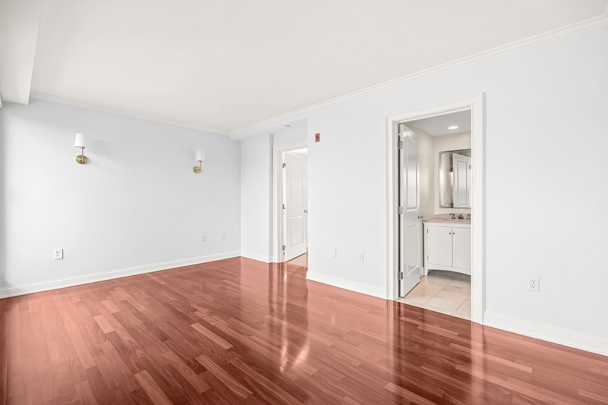 44 Prince St # 508 Property Photo 16