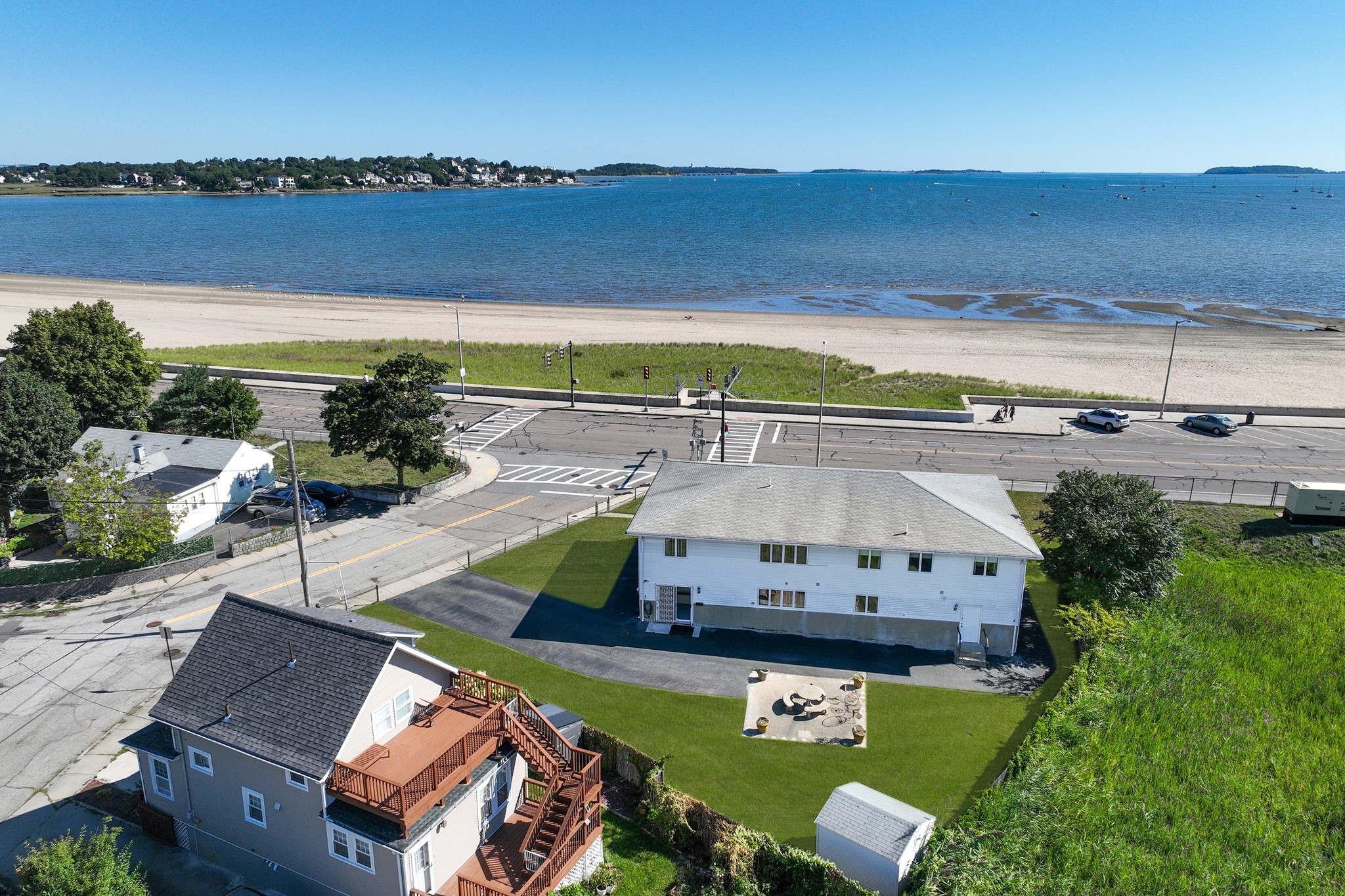 531 Quincy Shore Drive Property Photo 6