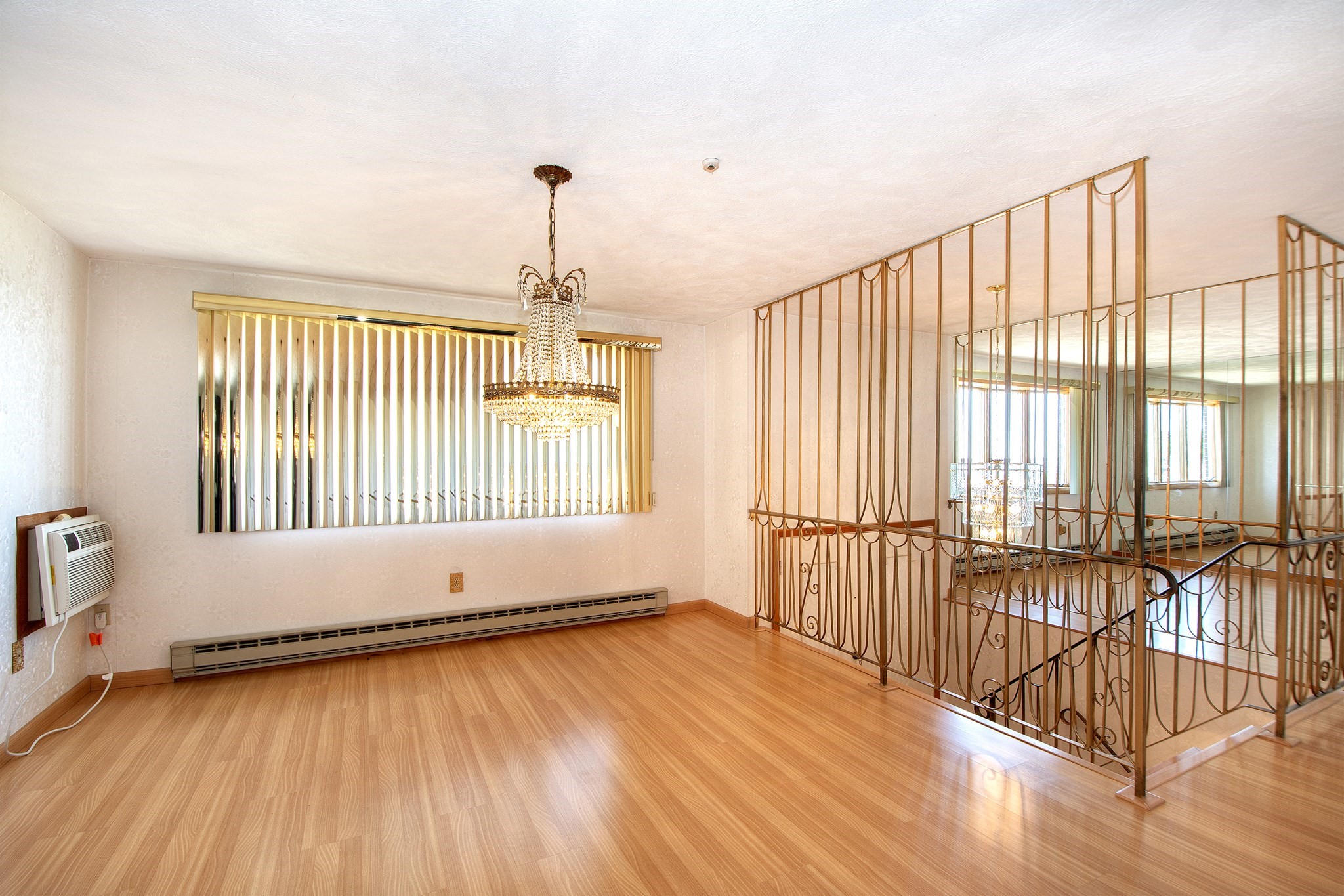 531 Quincy Shore Drive Property Photo 11