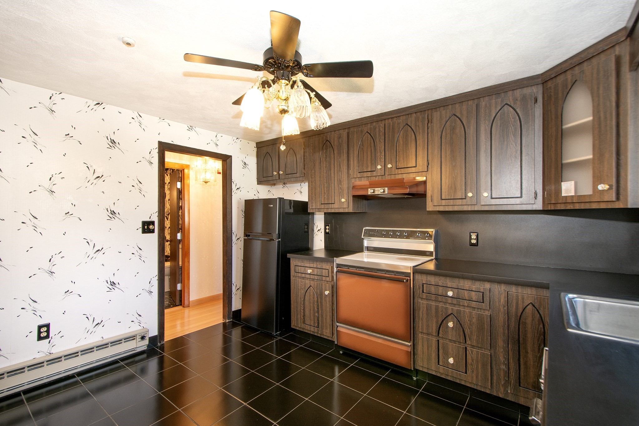 531 Quincy Shore Drive Property Photo 15