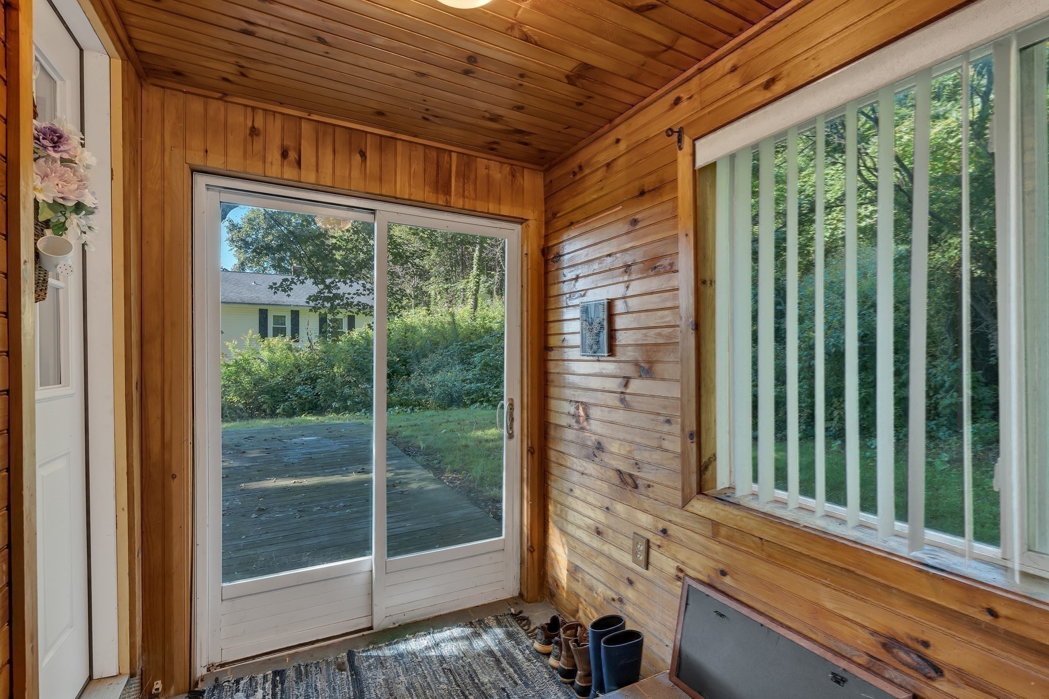 12 South Street Property Photo 11