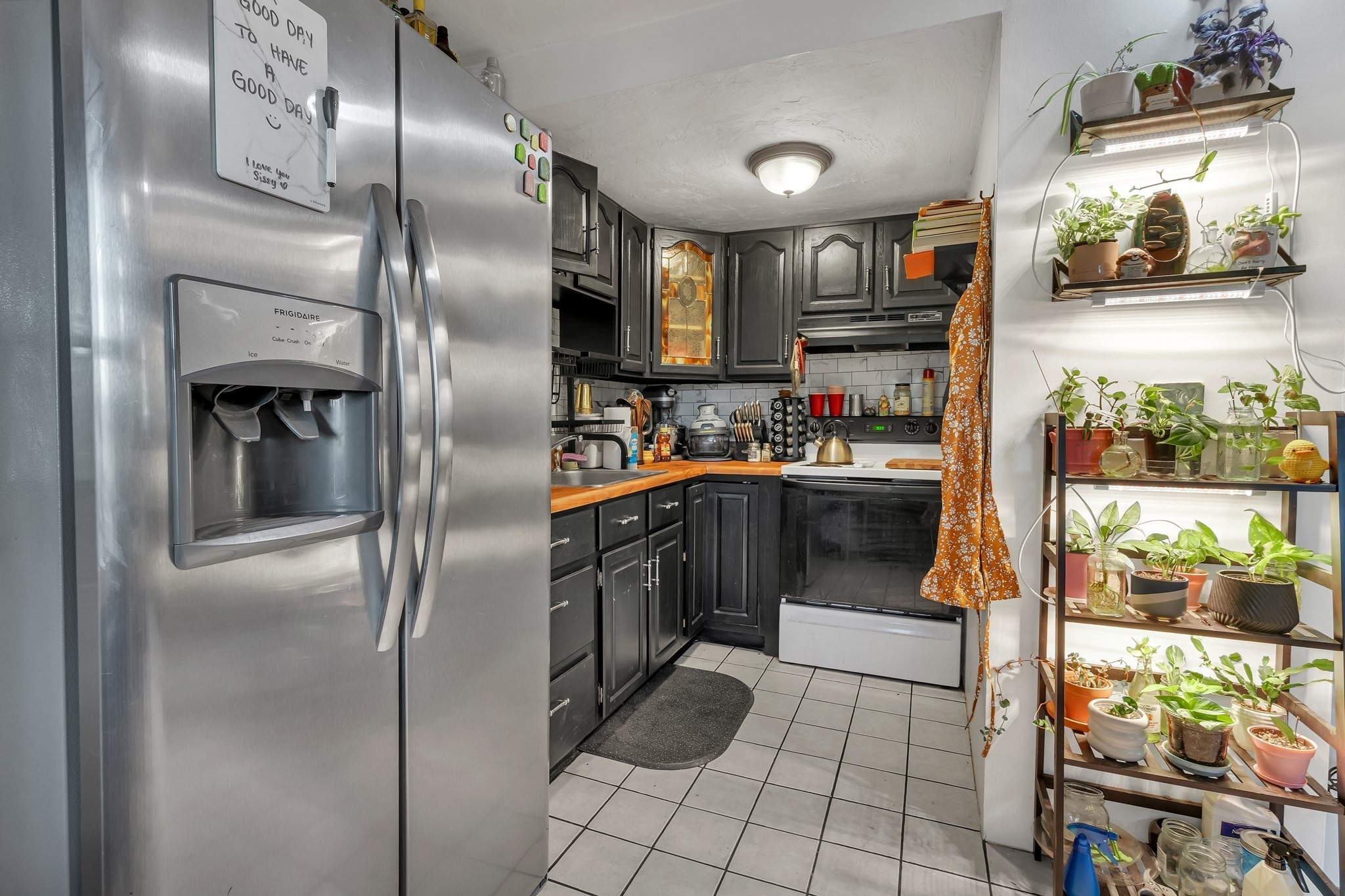 12 South Street Property Photo 12