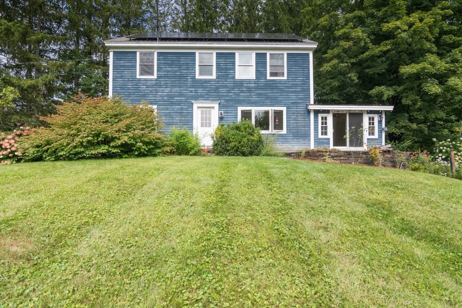 92 South St Property Photo 2