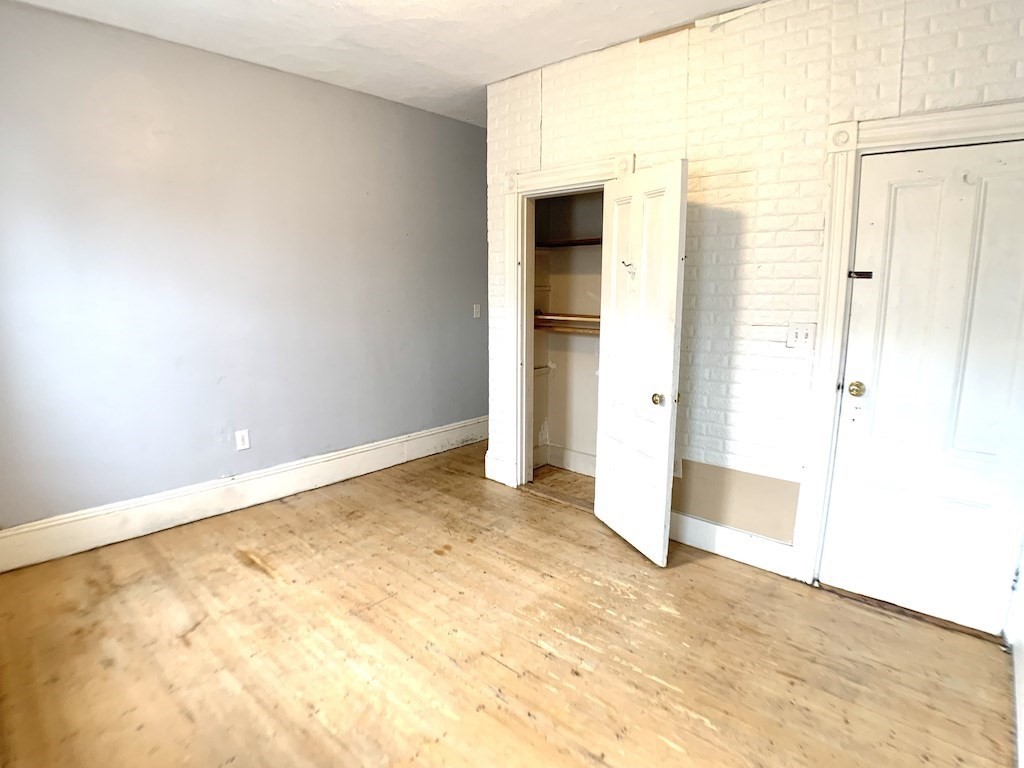 194 Boylston St Property Photo 10
