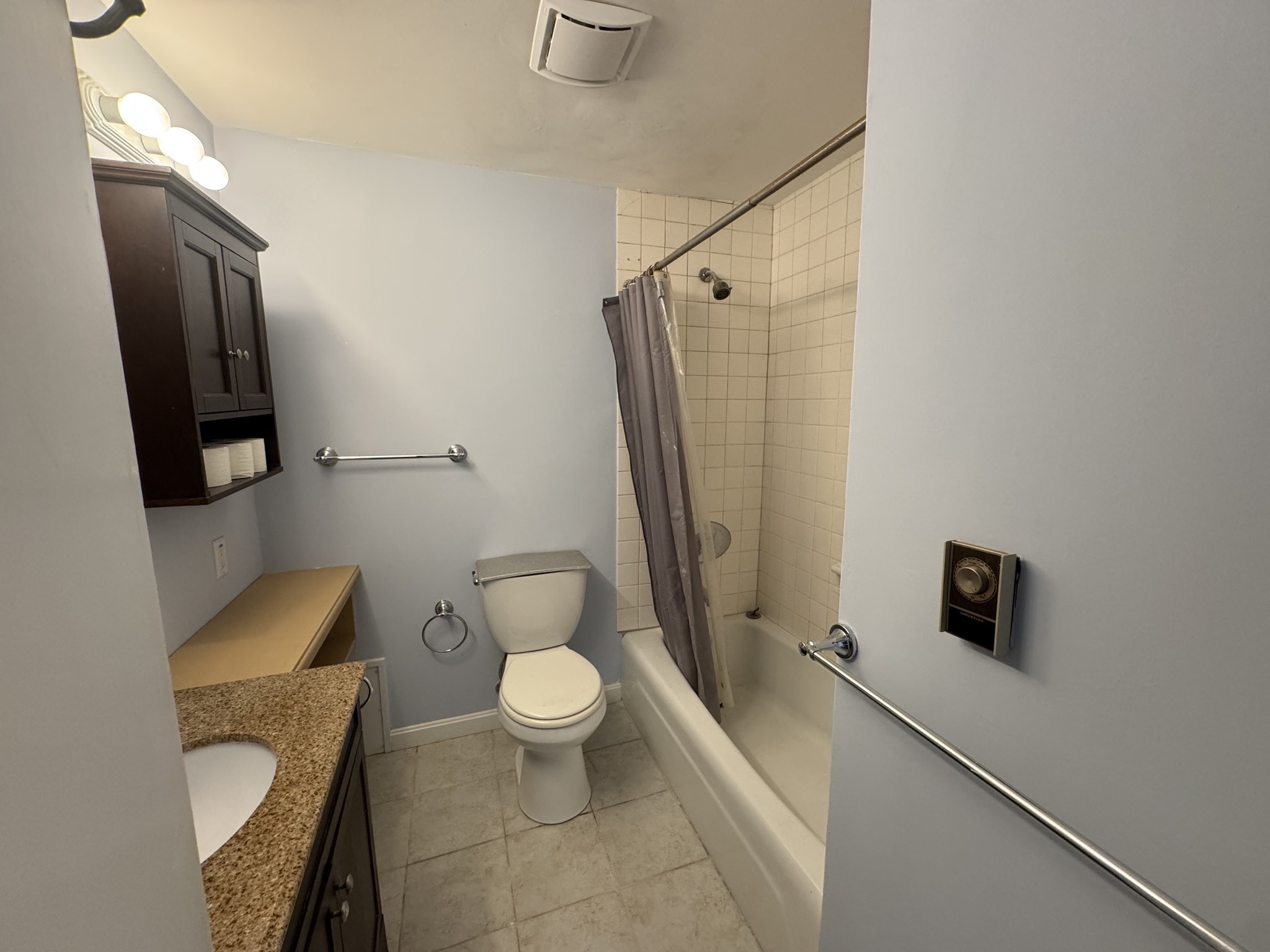 27 Senee Ct # 27 Property Photo 8