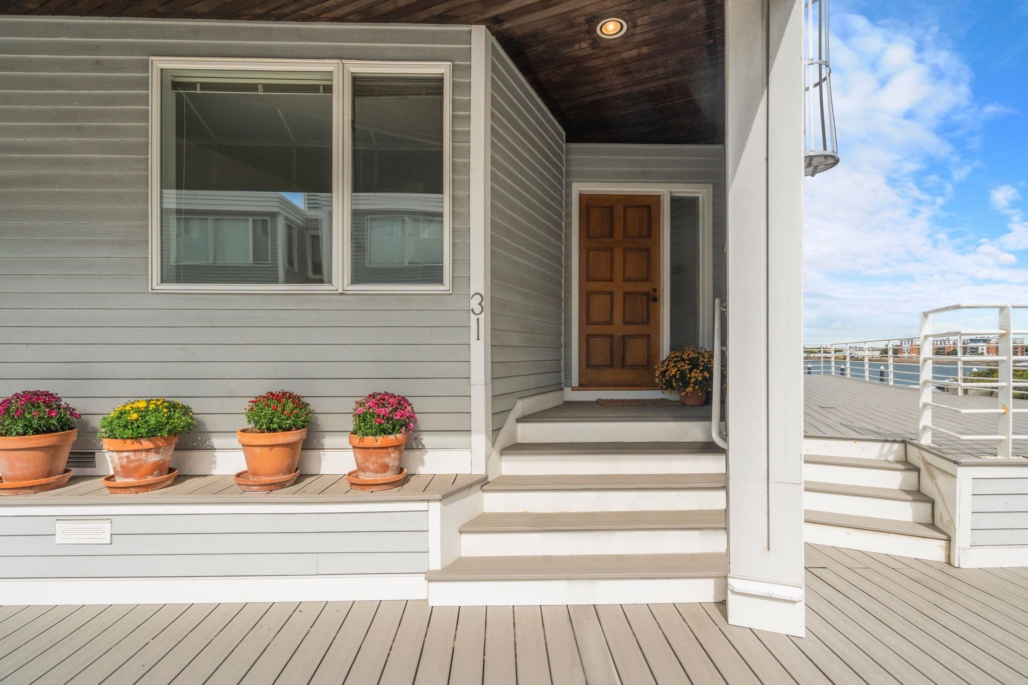 31 Constellation Wharf # 31 Property Photo 1