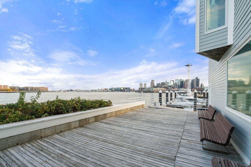 31 Constellation Wharf # 31 Property Photo 19
