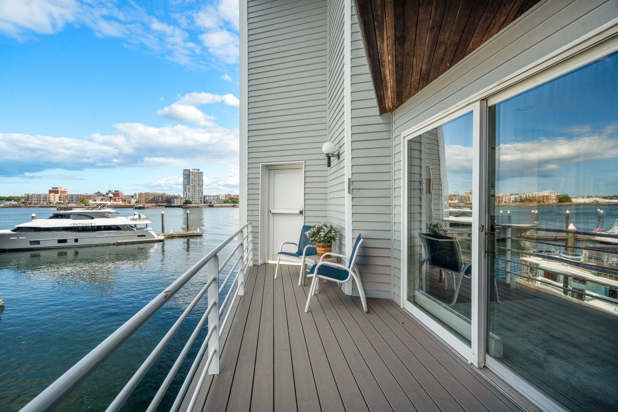 31 Constellation Wharf # 31 Property Photo 24