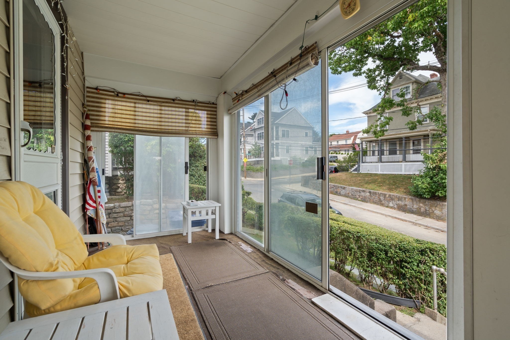 42 Bigelow St Property Photo 4