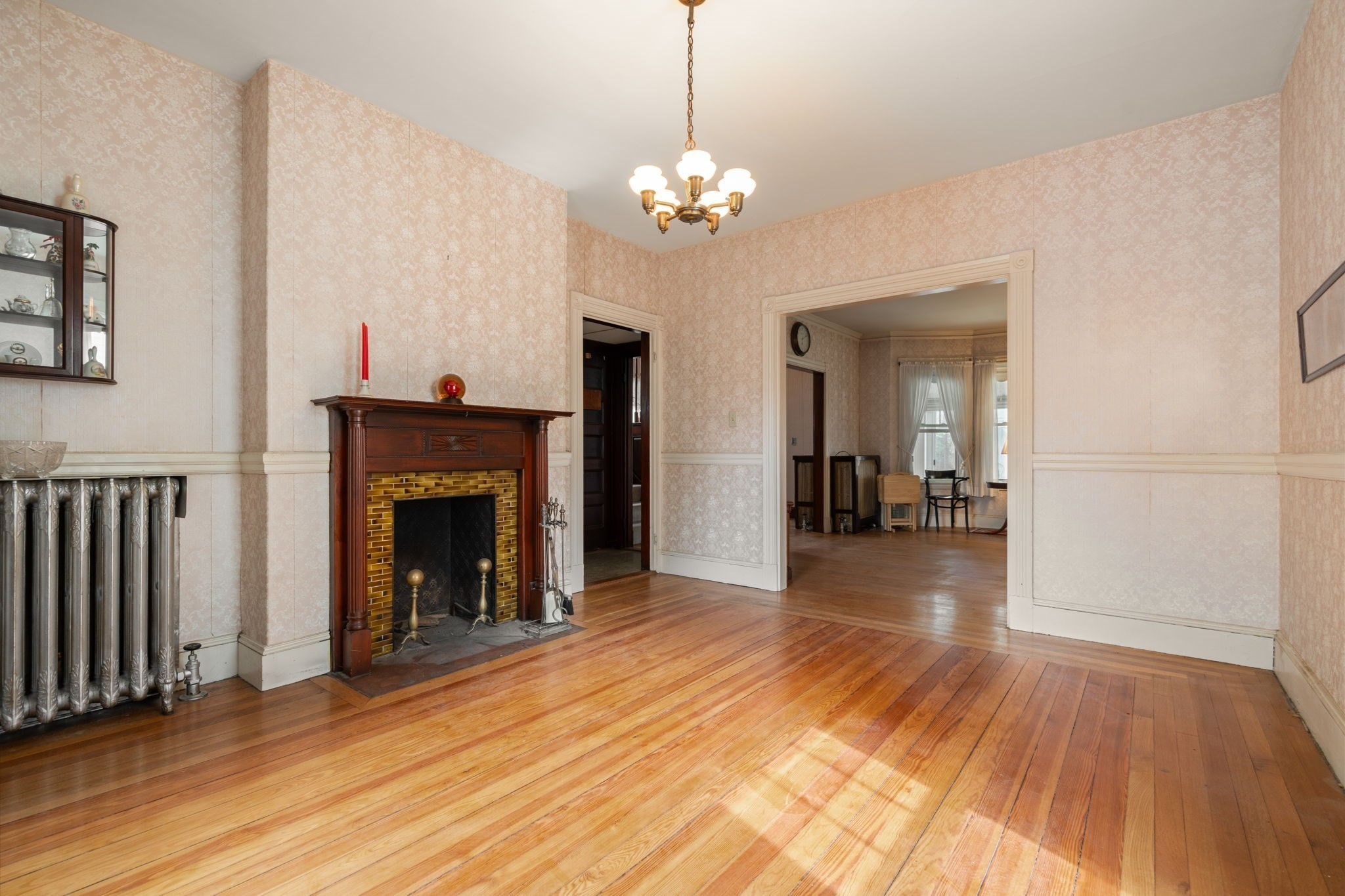42 Bigelow St Property Photo 13