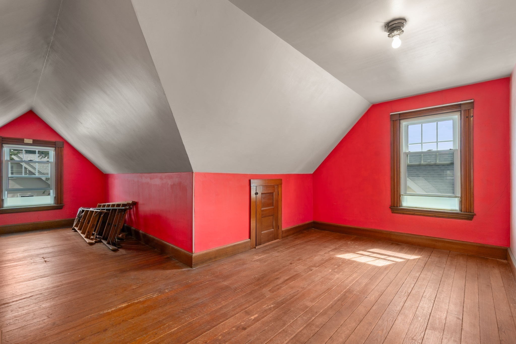 42 Bigelow St Property Photo 24