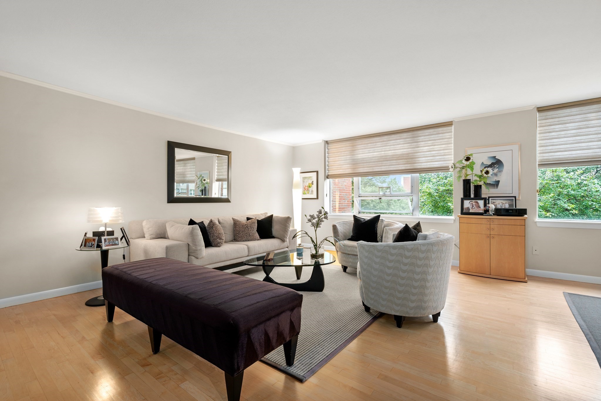 20 Hammond Pond Pkwy # 504 Property Photo 4