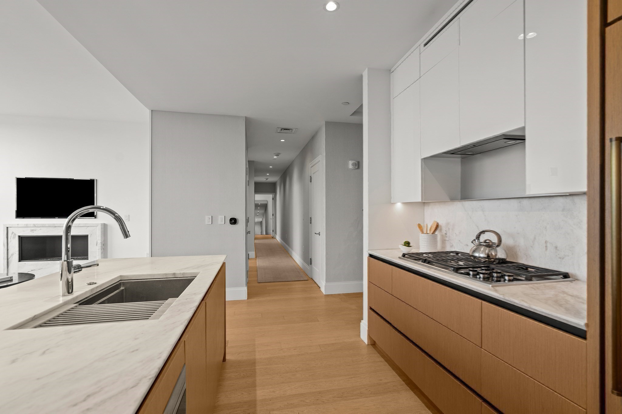 380 Harrison Ave # G Property Photo 12