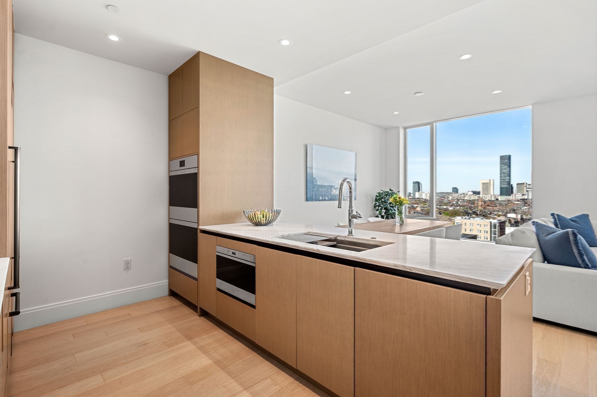 380 Harrison Ave # G Property Photo 13