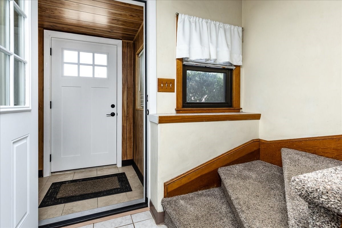 8 Judith Road Property Photo 4