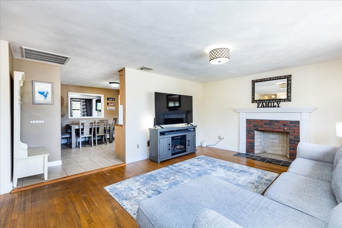 8 Judith Road Property Photo 7