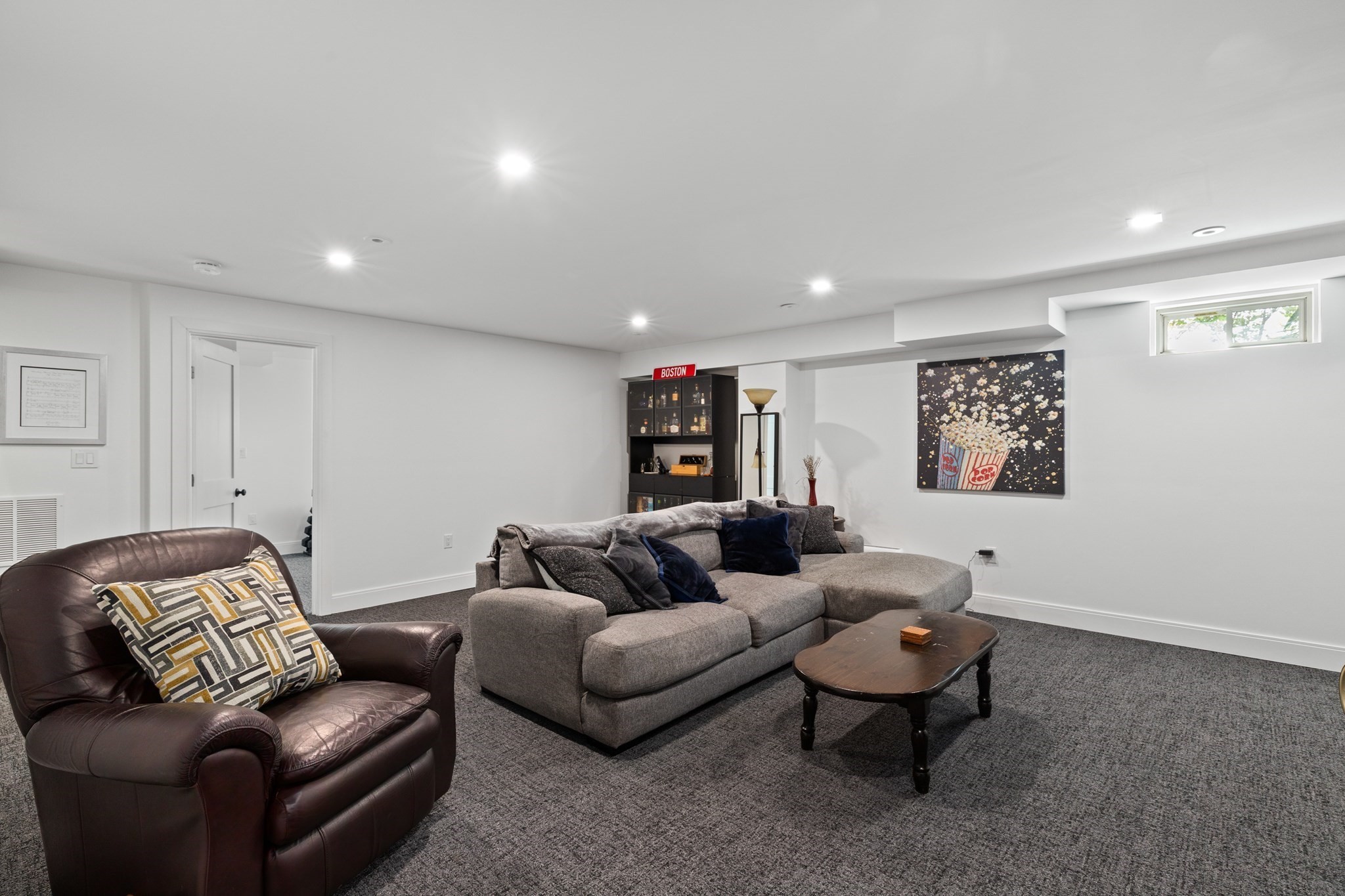 2253 Washington # 1 Property Photo 18