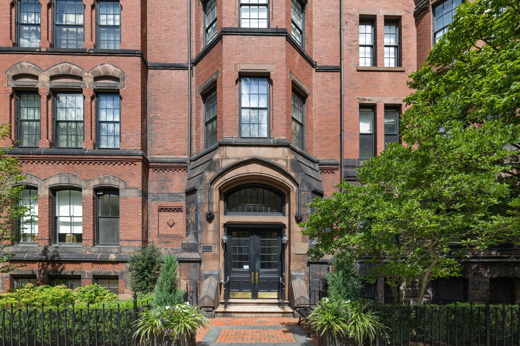 191 Commonwealth Avenue Property Photo 1