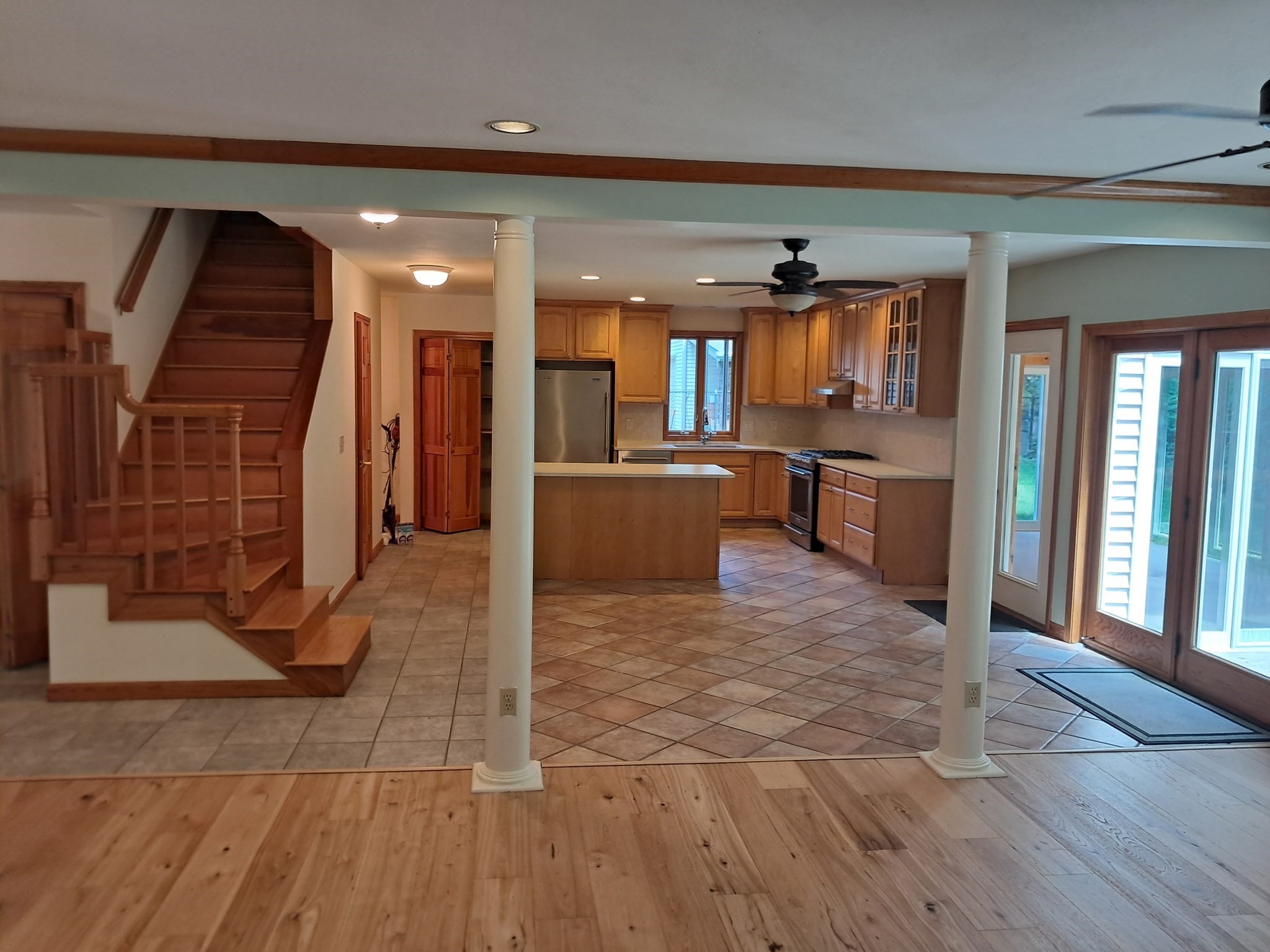 55 Howard St Property Photo 12