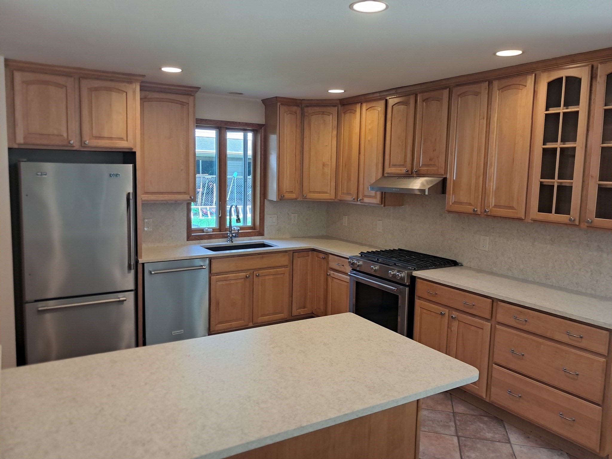 55 Howard St Property Photo 14