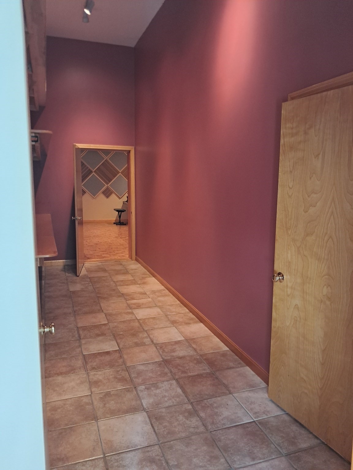 55 Howard St Property Photo 33