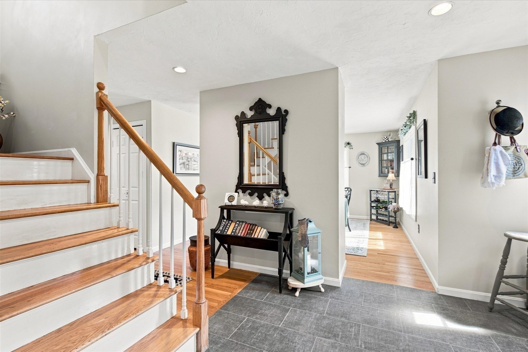 6 Aspen Rd # 6 Property Photo 5
