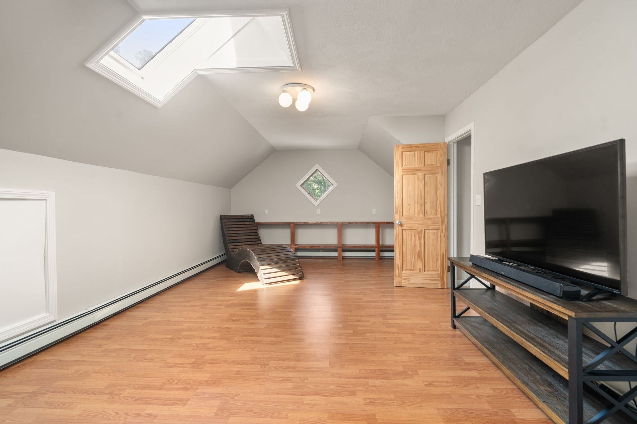 3 Goulding St. East Property Photo 34