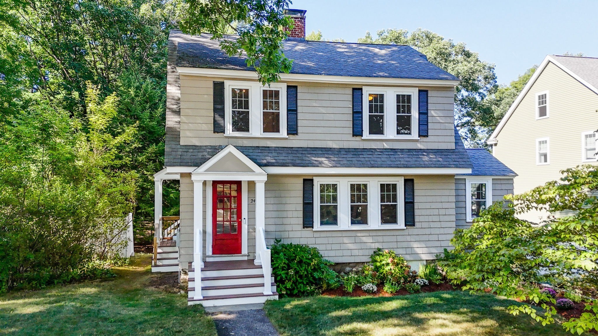 24 Thorndike Street Property Photo 1