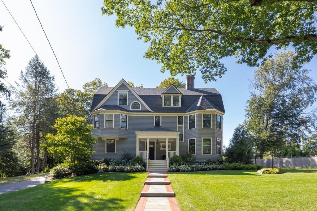 4 Eliot Rd