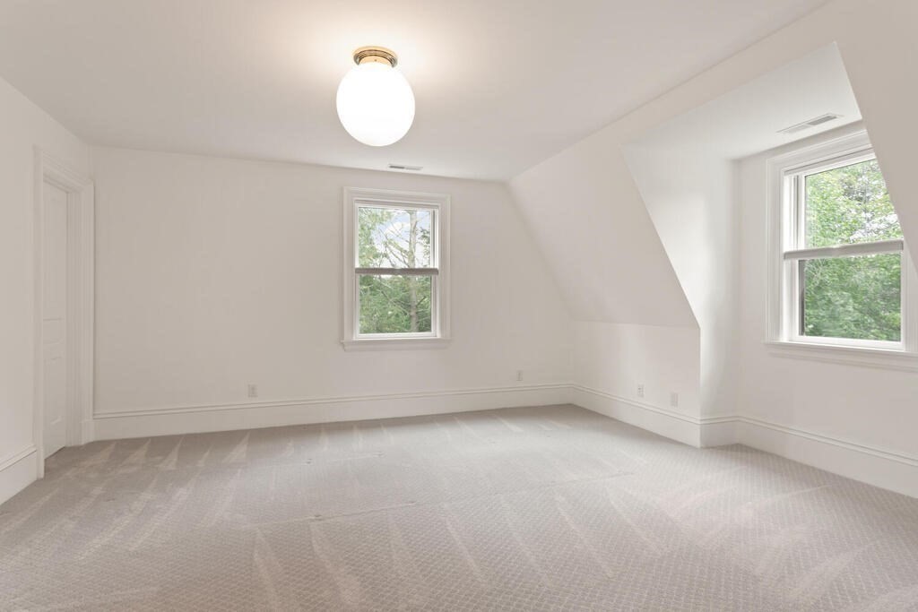 4 Eliot Rd Property Photo 26